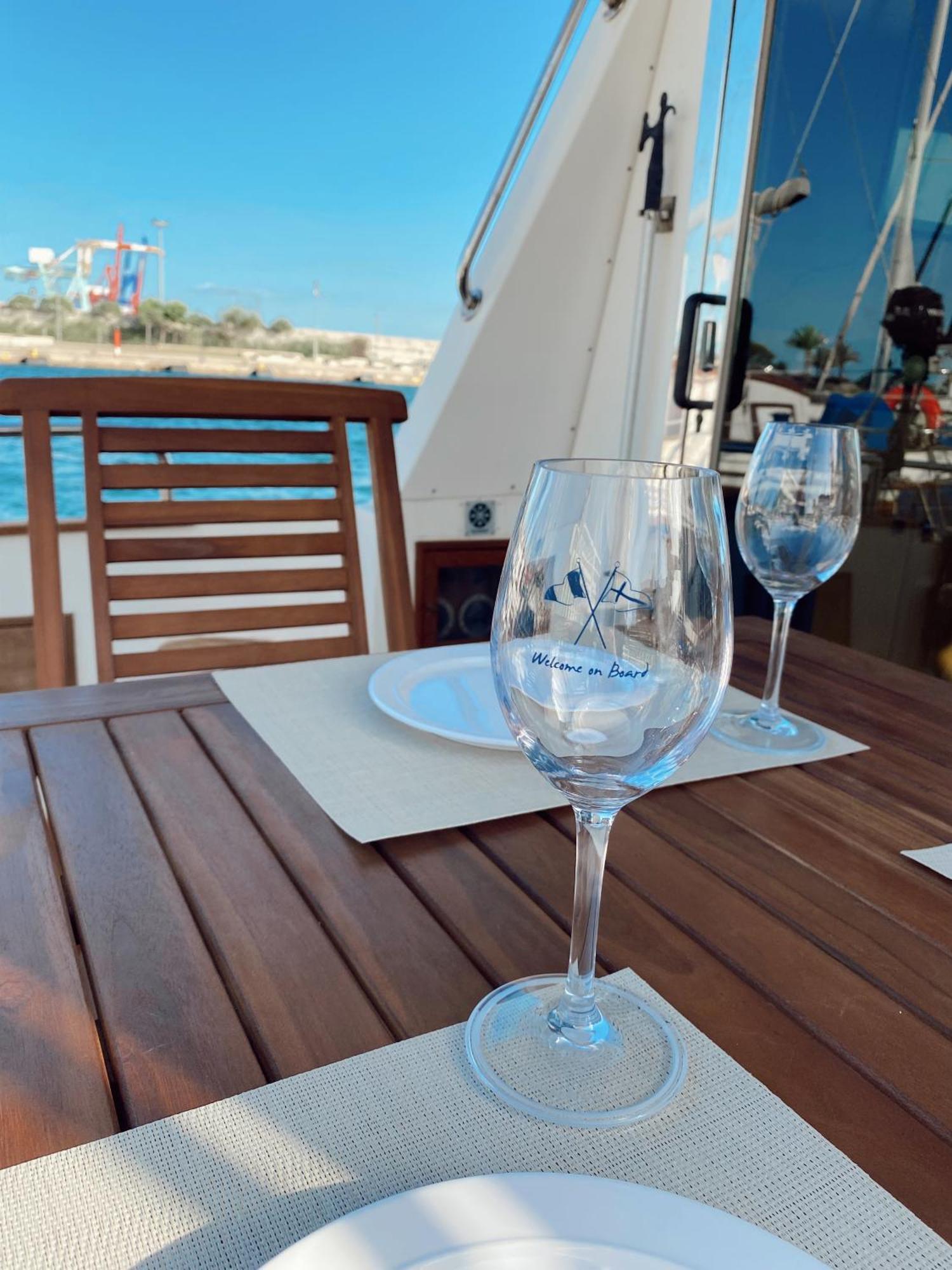 Malmo'S Yacht Hotel Valencia Bagian luar foto